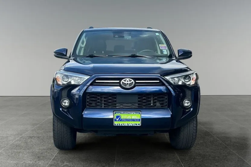 2022 Toyota 4Runner SR5 Premium photo 1