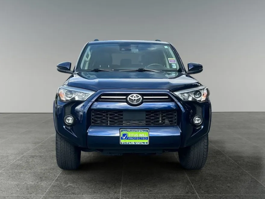 2022 Toyota 4Runner SR5 Premium photo 1