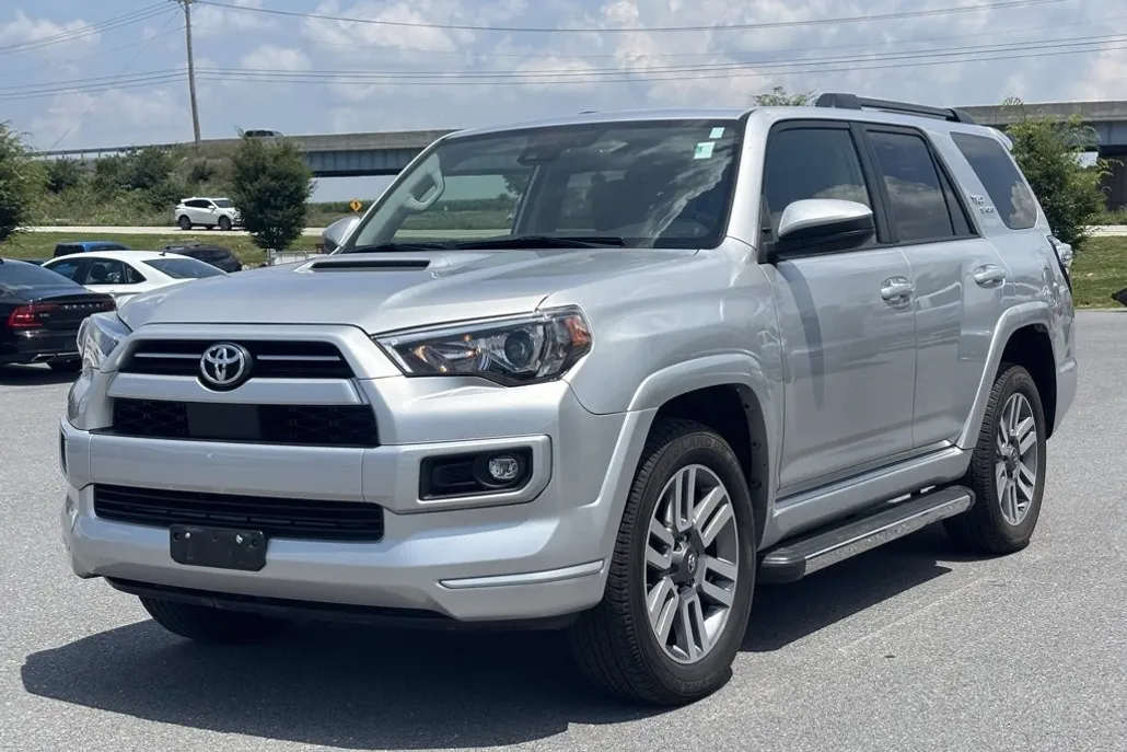 2022 Toyota 4Runner TRD Sport photo 1
