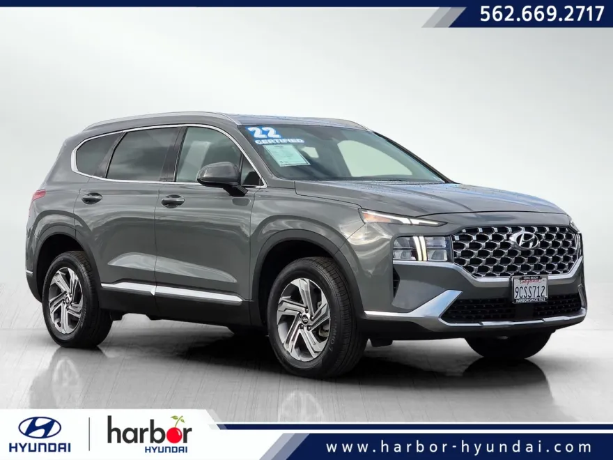 2022 Hyundai Santa Fe SEL photo 1