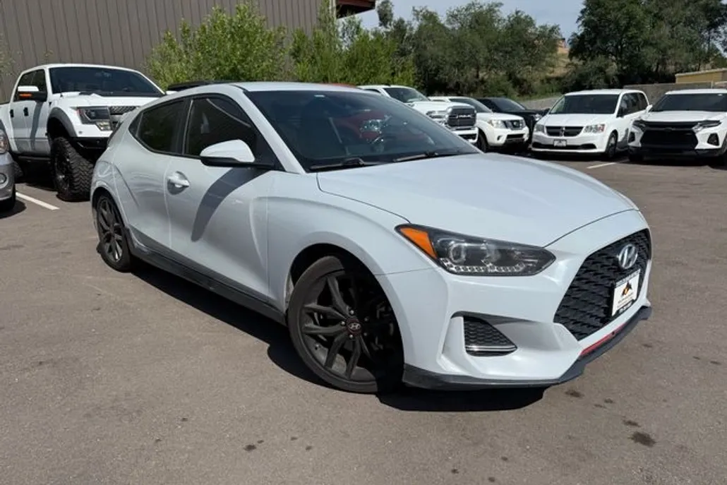 2019 Hyundai Veloster Turbo Ultimate photo 1
