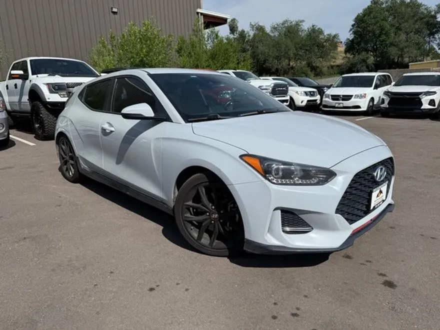 2019 Hyundai Veloster Turbo Ultimate photo 1