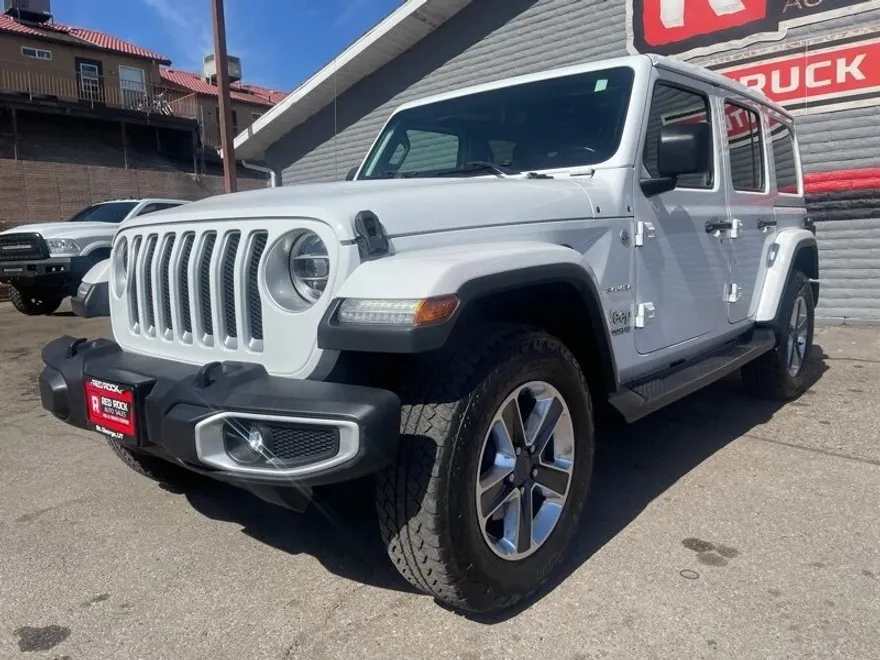 2020 Jeep Wrangler Unlimited Sahara photo 1