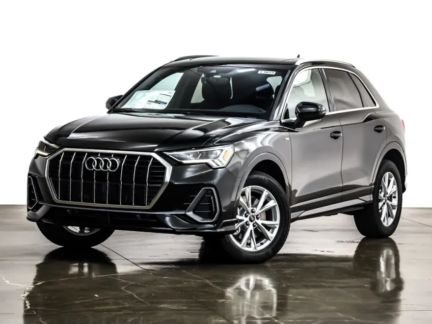2025 Audi Q3 S line Premium 45 TFSI photo 1