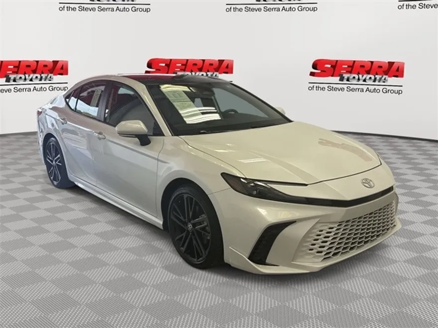 2025 Toyota Camry XSE photo 1