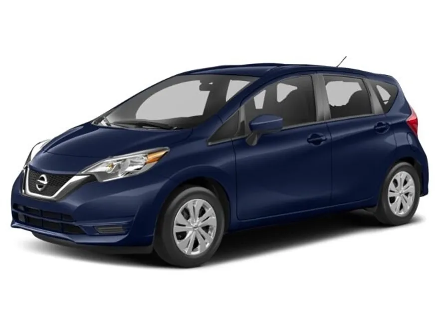 2017 Nissan Versa Note SV photo 1