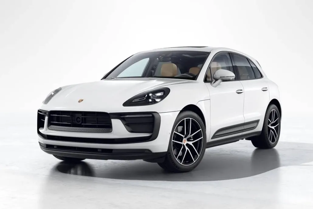2026 Porsche Macan T photo 1