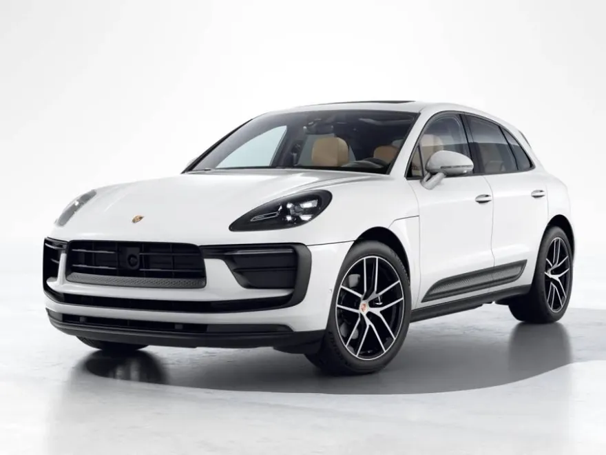 2026 Porsche Macan T photo 1