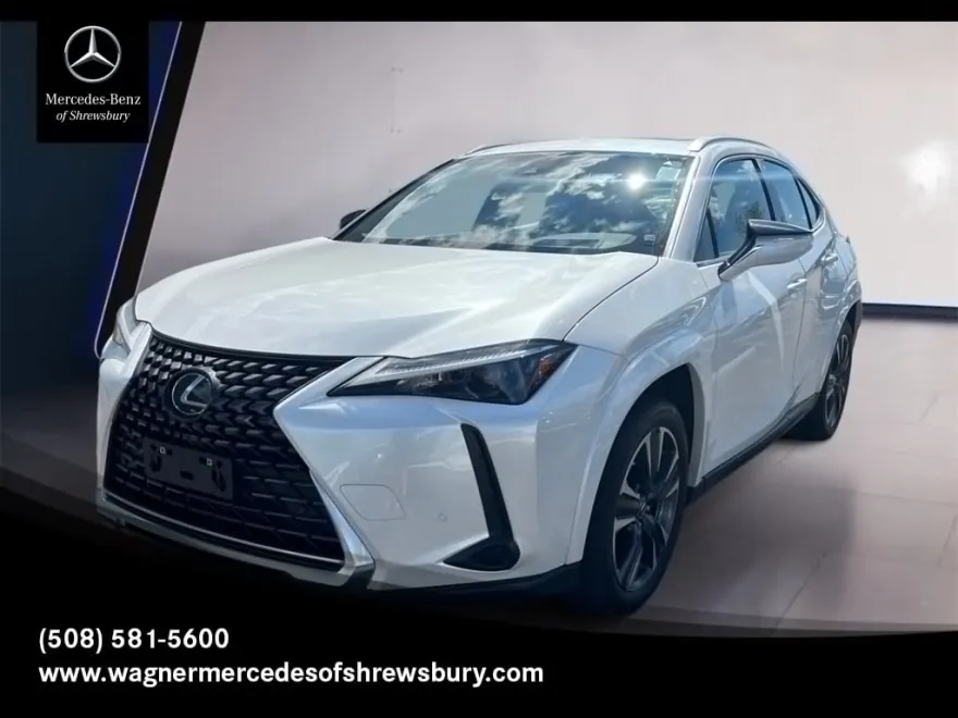2023 Lexus UX 250h Premium photo 1