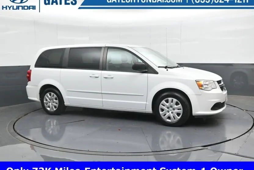 2017 Dodge Grand Caravan SE photo 1