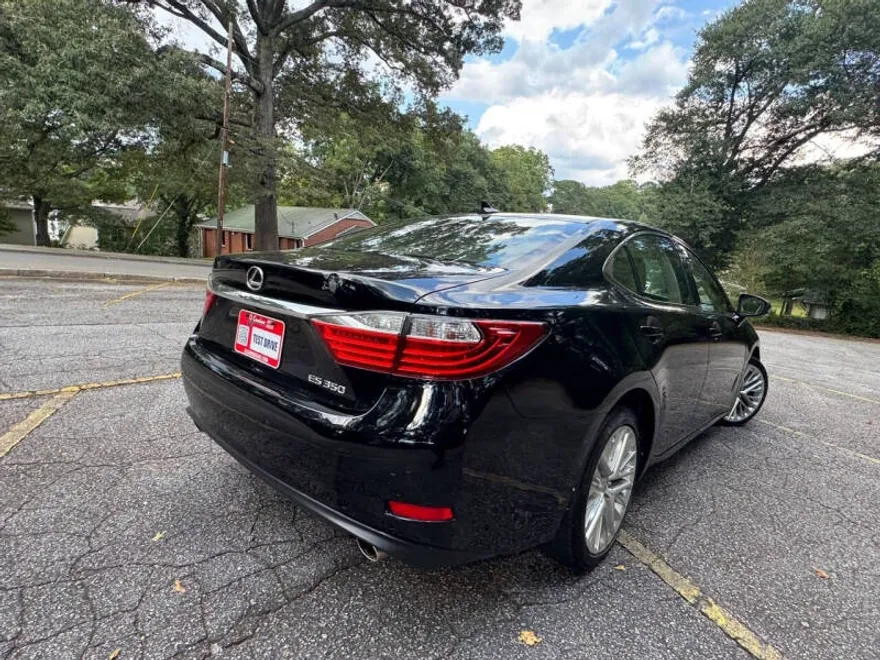2013 Lexus ES 350 photo 1