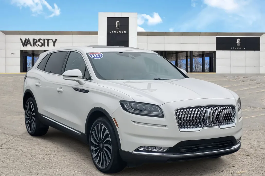 2023 Lincoln Nautilus Black Label photo 1