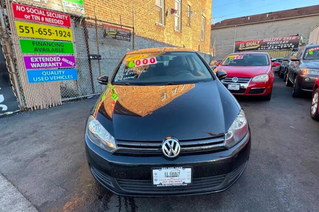 2013 Volkswagen Golf 2.5L photo 1