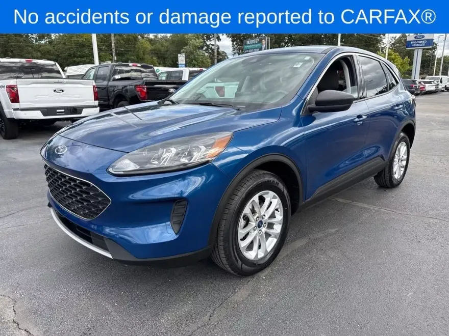 2022 Ford Escape SE photo 1
