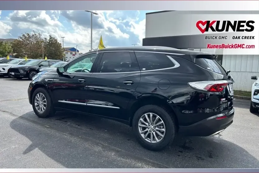 2024 Buick Enclave Premium photo 1