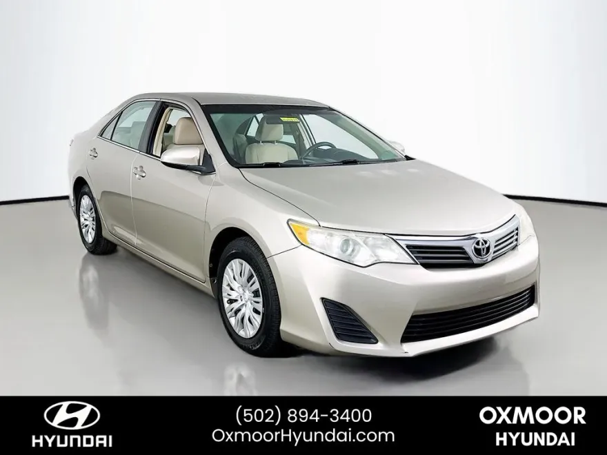 2013 Toyota Camry L photo 1