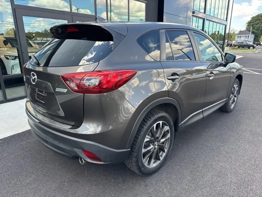 2016 Mazda CX-5 Grand Touring photo 1