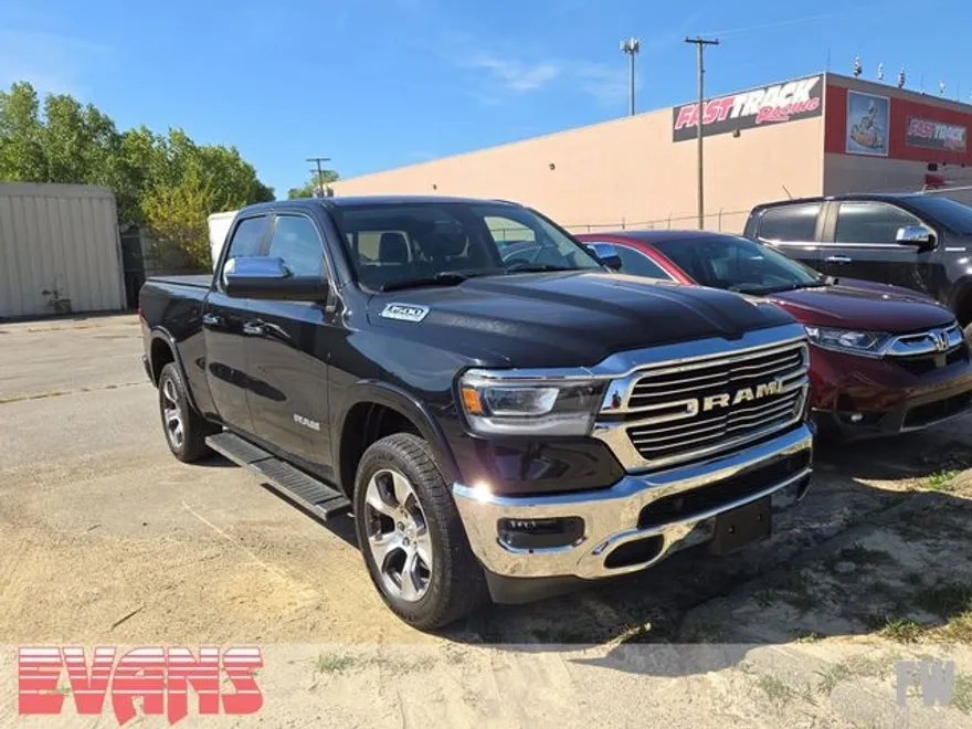 2019 Ram 1500 Laramie photo 1