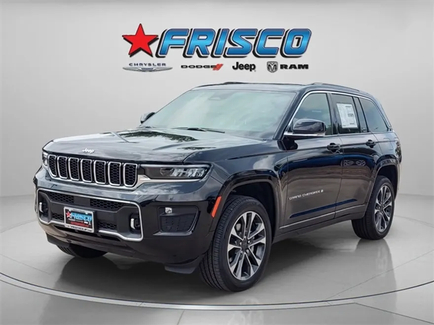 2025 Jeep Grand Cherokee Overland photo 1