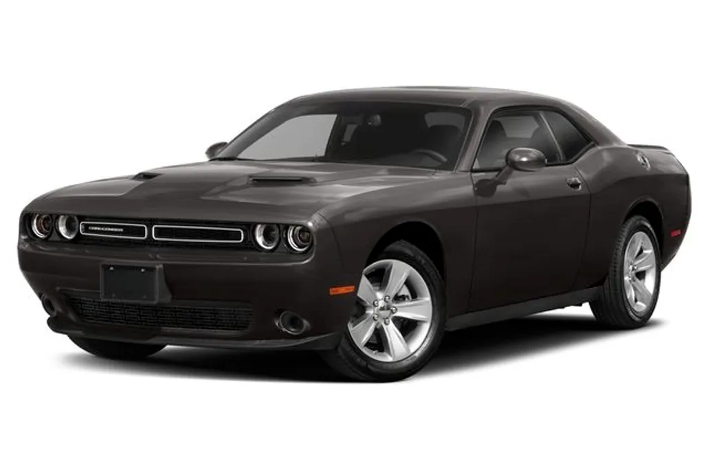 2023 Dodge Challenger SXT photo 1