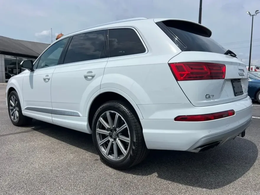 2018 Audi Q7 3.0T Prestige photo 1