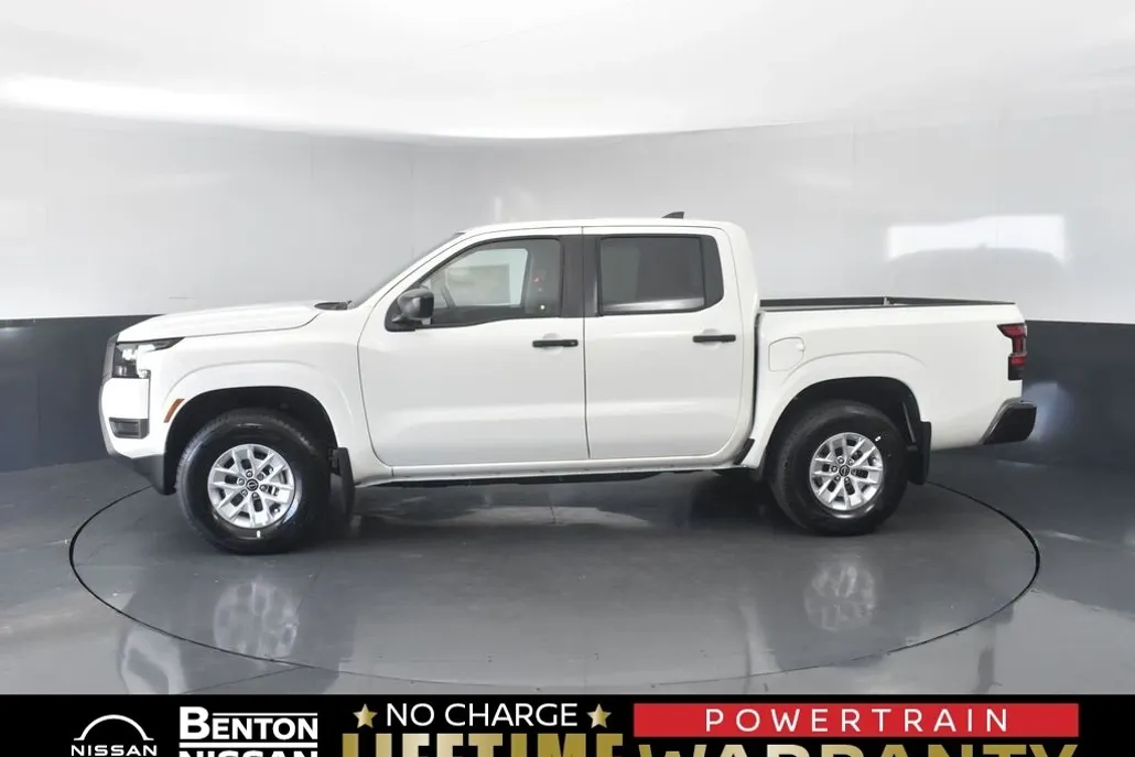 2026 Nissan Frontier S photo 1