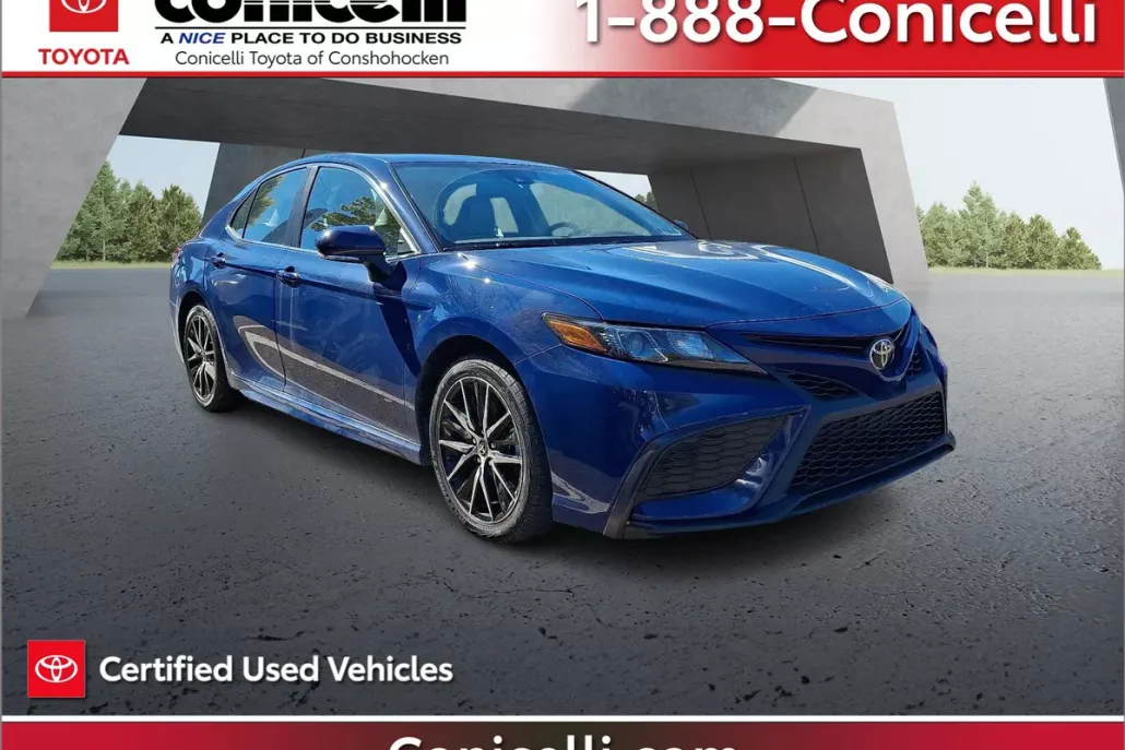 2023 Toyota Camry SE photo 1