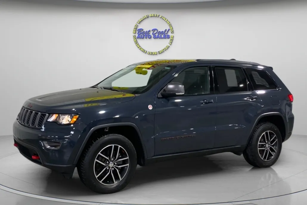 2017 Jeep Grand Cherokee Trailhawk photo 1