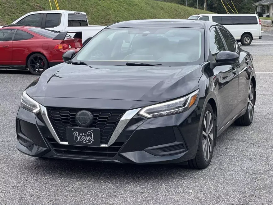 2020 Nissan Sentra SV photo 1