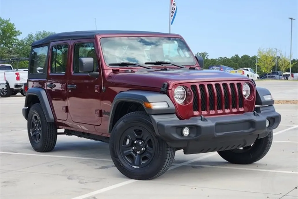 2021 Jeep Wrangler Unlimited Sport photo 1