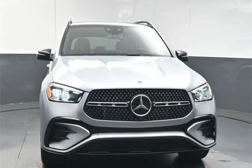 2026 Mercedes Benz GLE 450 4MATIC photo 1