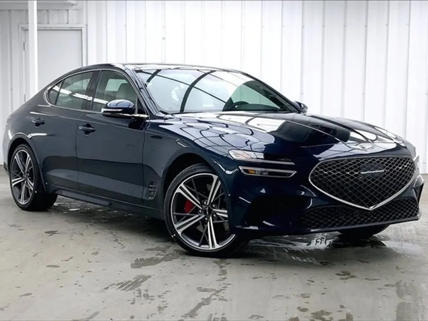 2025 Genesis G70 2.5T photo 1