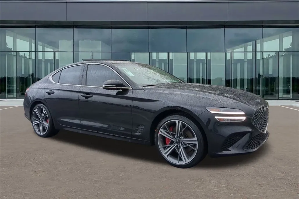 2025 Genesis G70 2.5T Sport Prestige photo 1