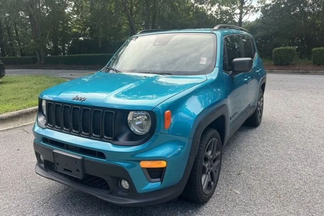 2021 Jeep Renegade Latitude photo 1
