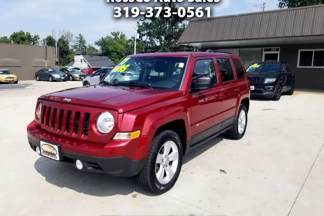 2017 Jeep Patriot Latitude photo 1