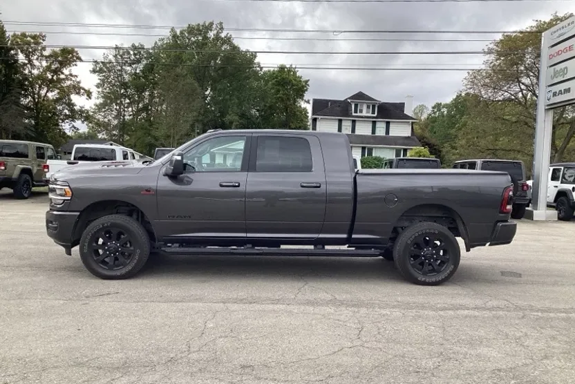 2024 Ram 2500 Laramie photo 1