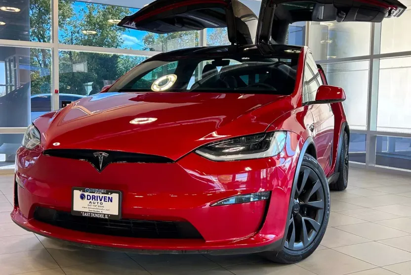 2022 Tesla Model X photo 1