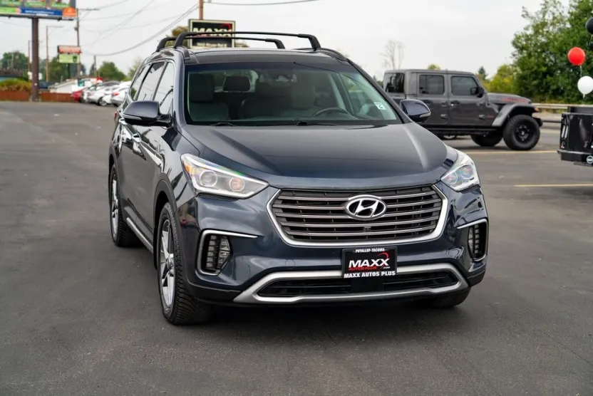 2019 Hyundai Santa Fe XL SE Limited Ultimate photo 1