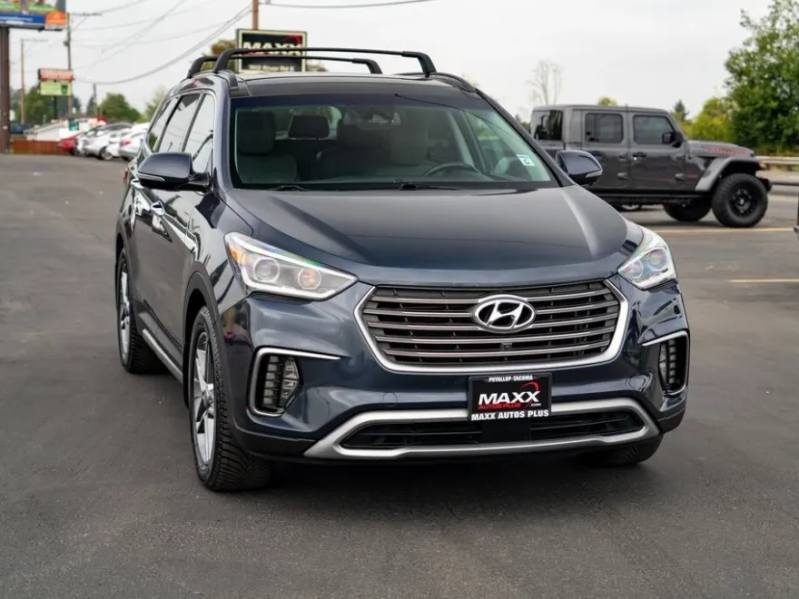 2019 Hyundai Santa Fe XL SE Limited Ultimate photo 1