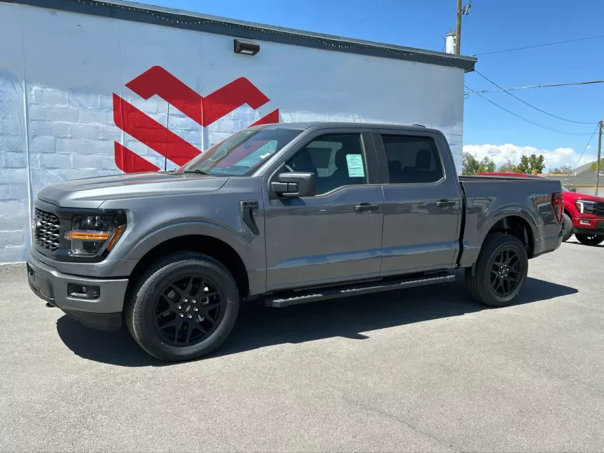 2025 Ford F-150 STX photo 1