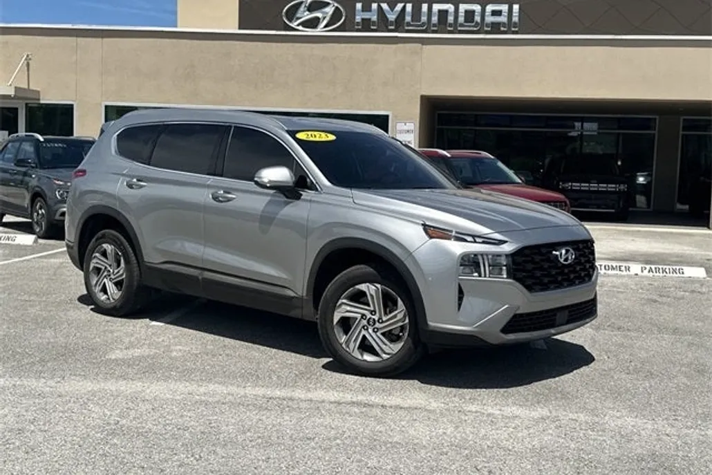 2023 Hyundai Santa Fe SEL photo 1