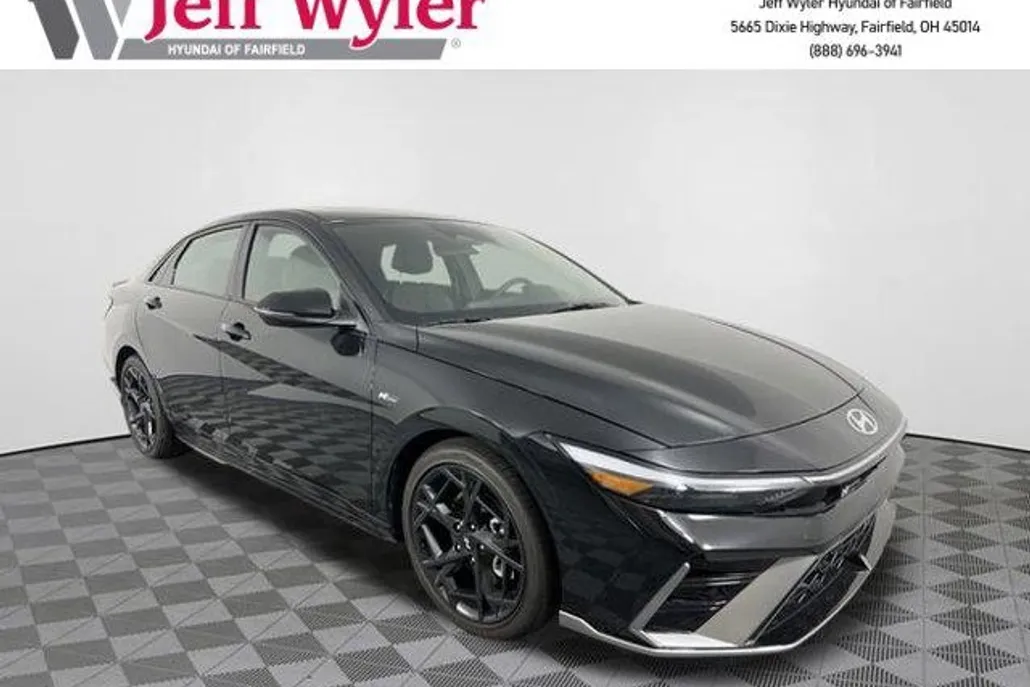 2025 Hyundai Elantra N Line photo 1