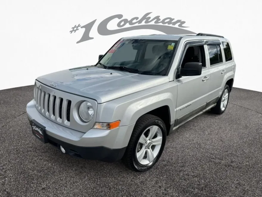 2011 Jeep Patriot Latitude photo 1