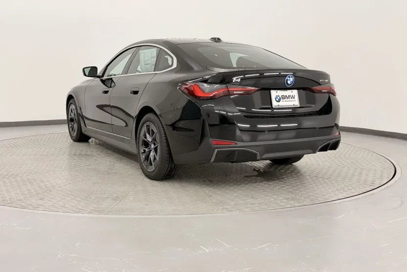 2025 Bmw i4 eDrive40 photo 1