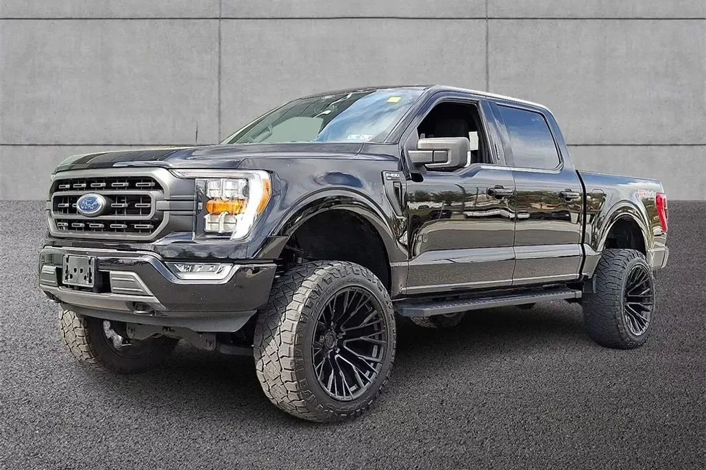 2022 Ford F-150 XLT photo 1