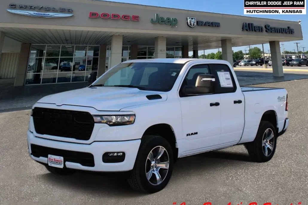 2025 Ram 1500 Tradesman photo 1
