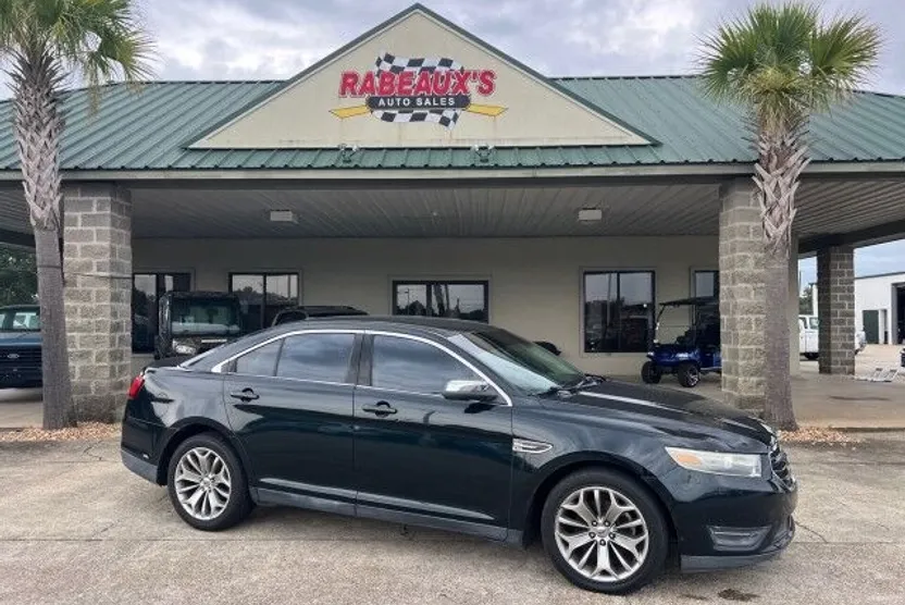 2014 Ford Taurus Limited photo 1