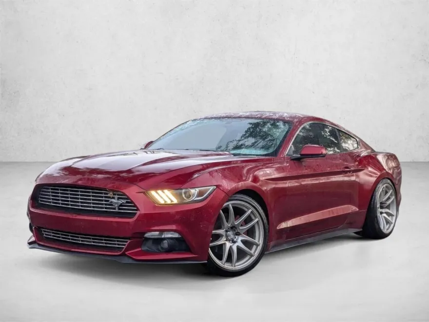 2016 Ford Mustang EcoBoost Premium photo 1