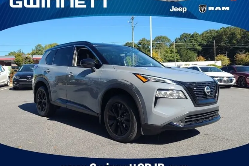 2023 Nissan Rogue SV photo 1