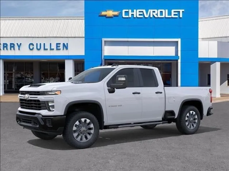 2026 Chevrolet Silverado 2500HD Custom photo 1